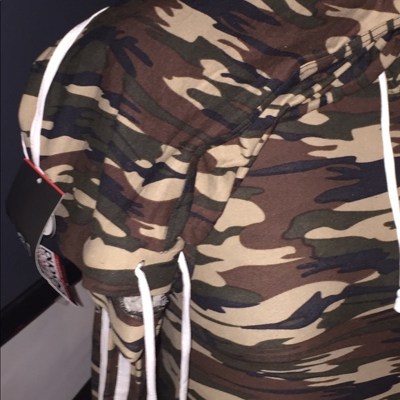 Women’s Army Fatigue 2 piece set - Picture 3 of 3